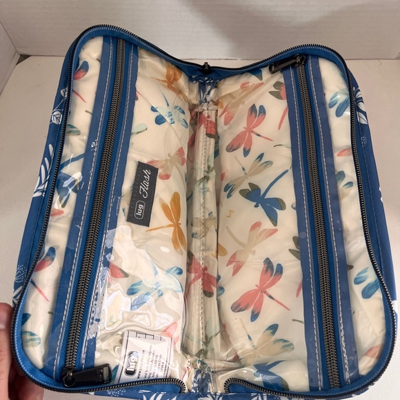 Lug Bag - Flash - Floral Blue Women's Cosmetics Bag - Picture 4 of 6